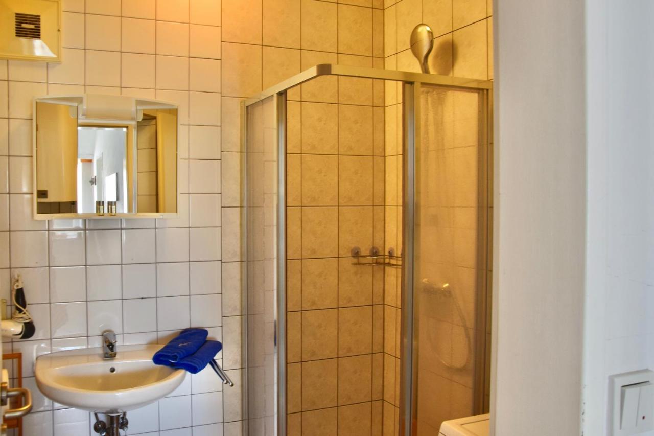 Golf-Appartement Глайсдорф Екстериор снимка